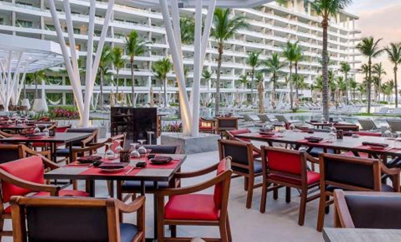 Ocean View In 5 Diamond Resort Канкун Экстерьер фото